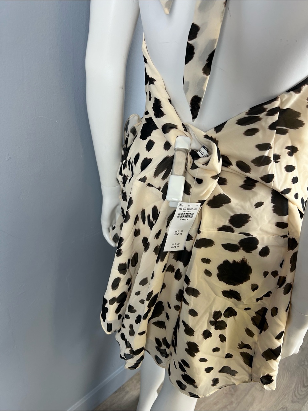 NEW WITH TAGS Abercrombie & Fitch Halter Mini Dress in Cream and Black Cowprint - Picture 4 of 11